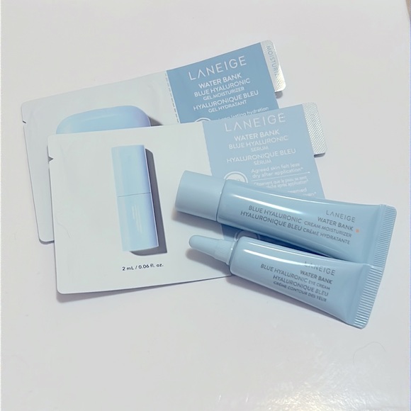 LANEIGE Other - Laneige Water Bank Set